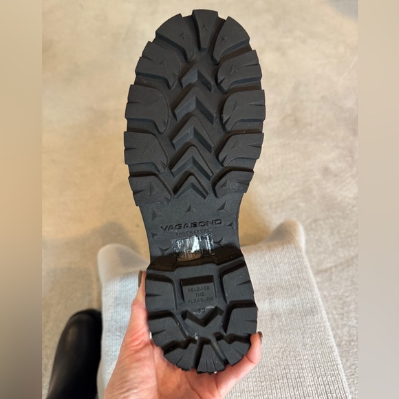 Vagabond Cosmo 2.0 Boots Chelsea Boot - Size 39 EU (9 US) - Picture 9 of 10